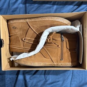 UGG Womens Chestnut  Boots